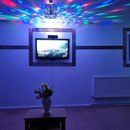 *f1*5gh* Setup For Your Relaxed & Amazing + Free Parking + Free Fast Wifi * Лідс